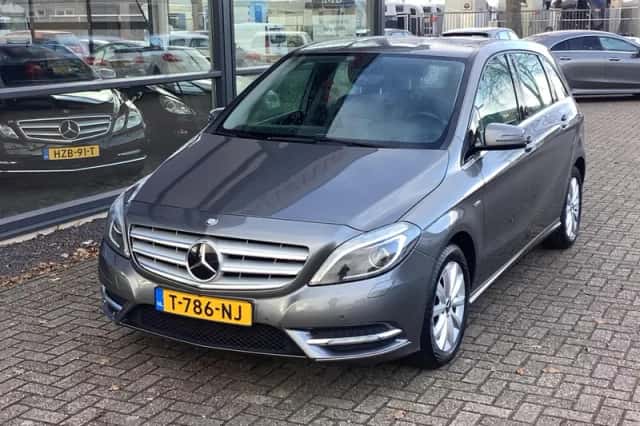 Mercedes-Benz B-Klasse (2011) thumbnail 2