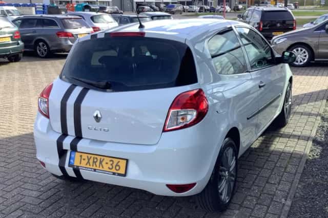 Renault Clio (2012) thumbnail 6