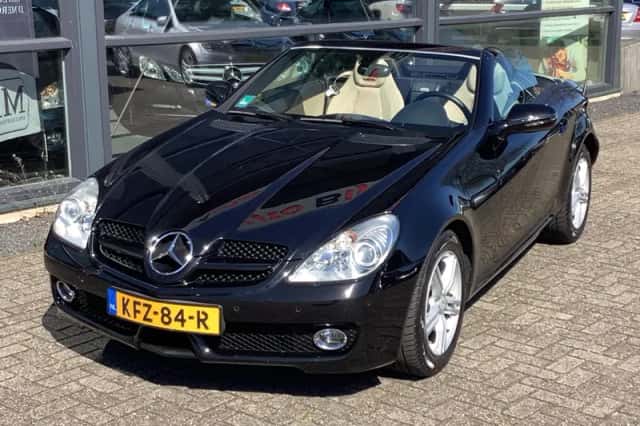 Mercedes-Benz SLK-Klasse (2009) thumbnail 2
