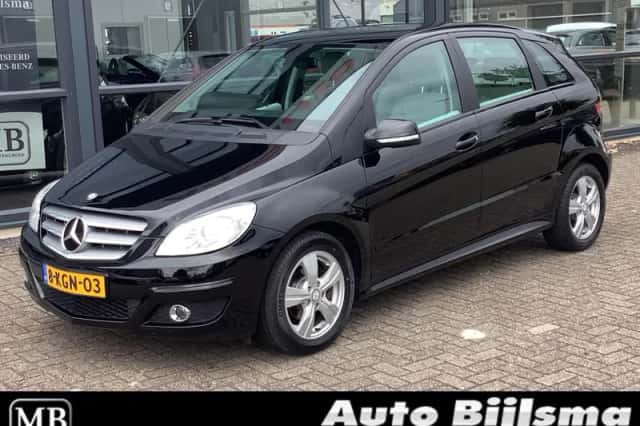 Mercedes-Benz B-Klasse (2010) thumbnail 1