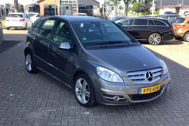 Mercedes-Benz B-Klasse (2011) thumbnail 4