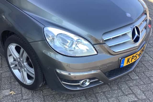Mercedes-Benz B-Klasse (2011) thumbnail 5