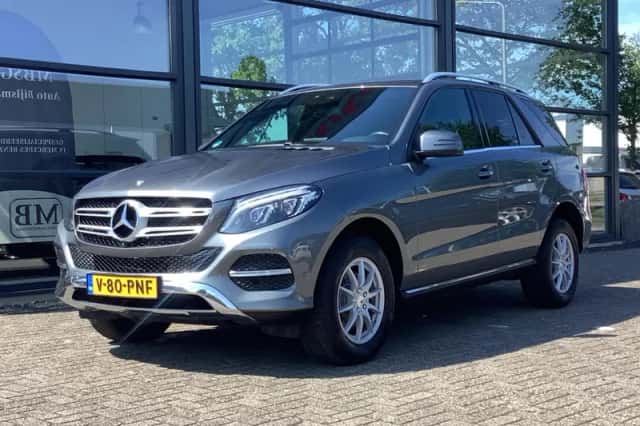 Mercedes-Benz GLE-Klasse (2017) thumbnail 2