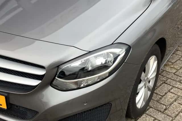 Mercedes-Benz B-Klasse (2015) thumbnail 3