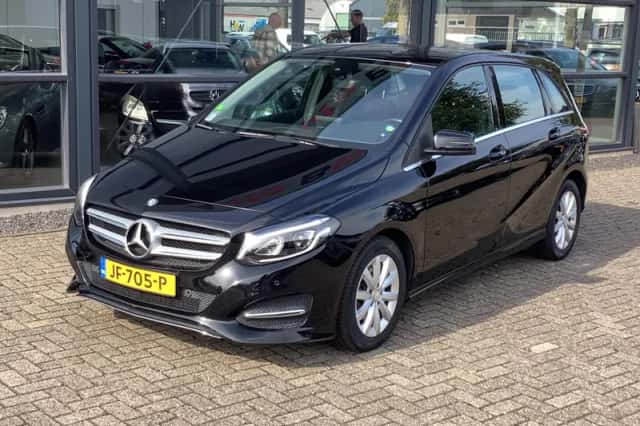 Mercedes-Benz B-Klasse (2016) thumbnail 2