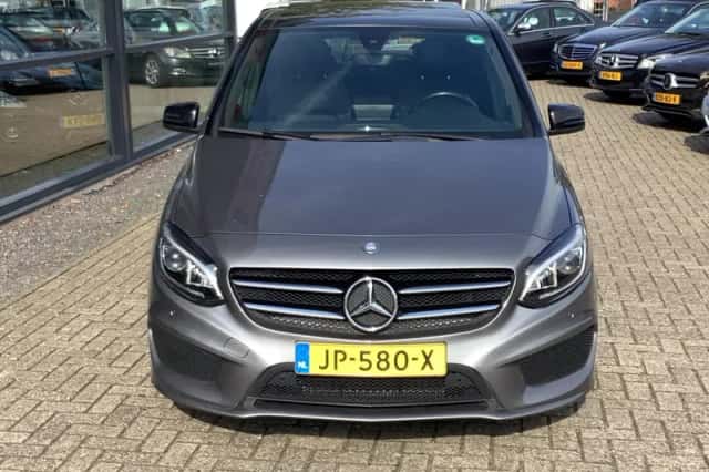 Mercedes-Benz B-Klasse (2016) thumbnail 2