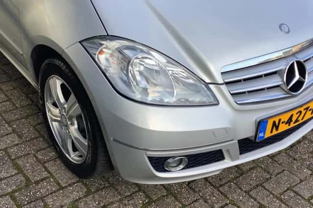 Mercedes-Benz A-Klasse (2011) thumbnail 4