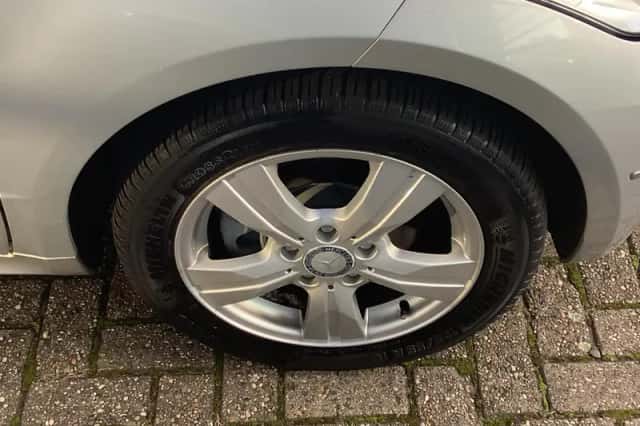 Mercedes-Benz A-Klasse (2011) thumbnail 5