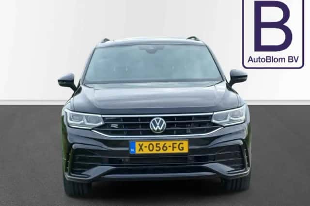 Volkswagen Tiguan (2023) thumbnail 4