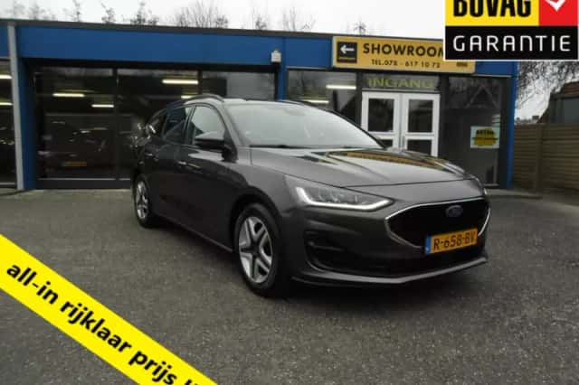 Ford Focus (2022) thumbnail 1