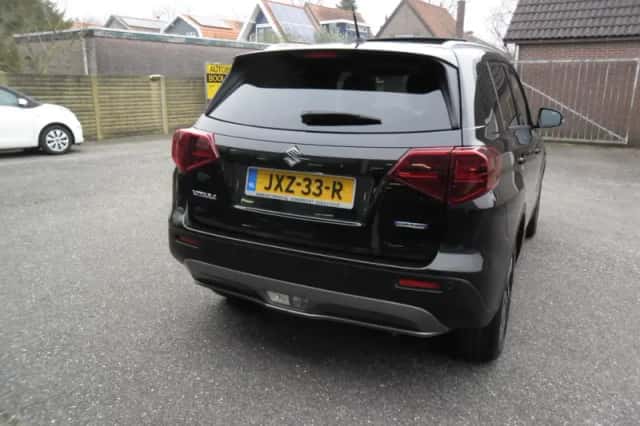 Suzuki Vitara (2025) thumbnail 2