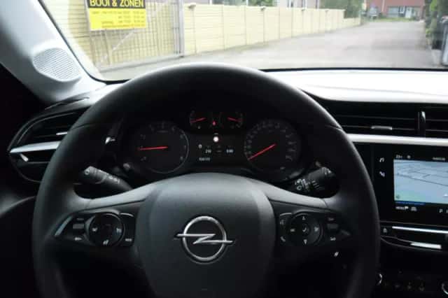 Opel Corsa (2022) thumbnail 6