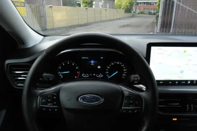 Ford Focus (2024) thumbnail 6