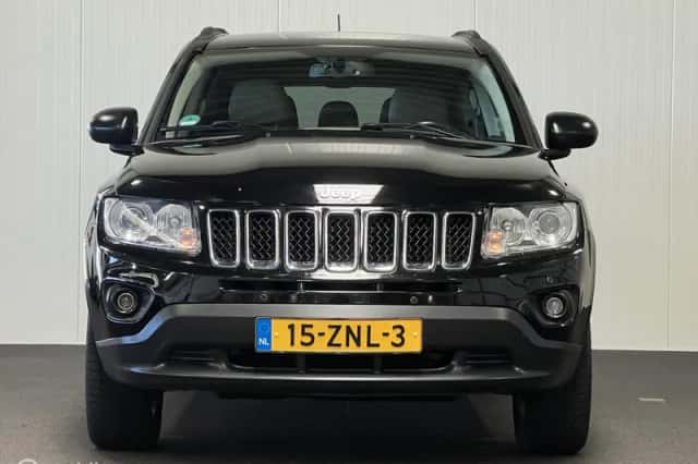 Jeep Compass (2013) thumbnail 4