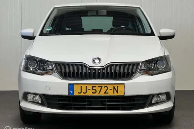 Škoda Fabia (2016) thumbnail 4