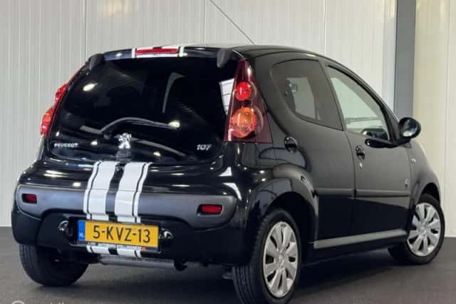 Peugeot 107 (2013) thumbnail 6