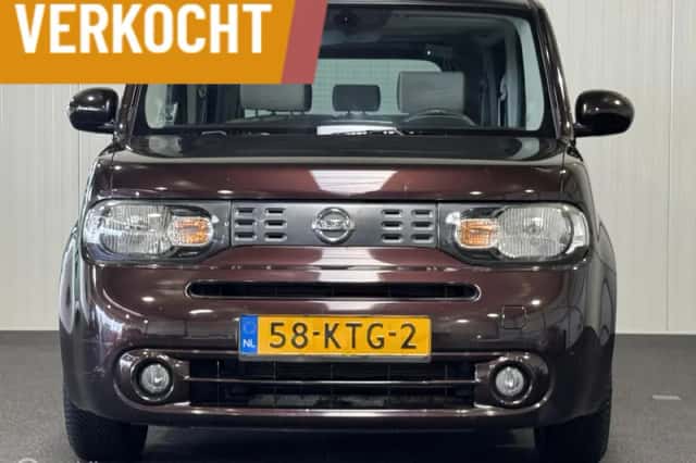 Nissan Cube (2010) thumbnail 4