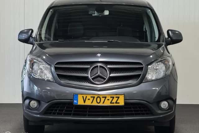 Mercedes-Benz Citan (2019) thumbnail 4