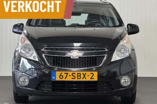 Chevrolet Spark (2011) thumbnail 4