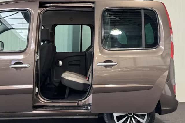 Renault Kangoo (2012) thumbnail 4