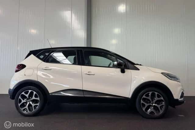 Renault Captur (2019) thumbnail 5
