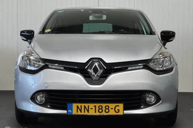 Renault Clio (2017) thumbnail 4