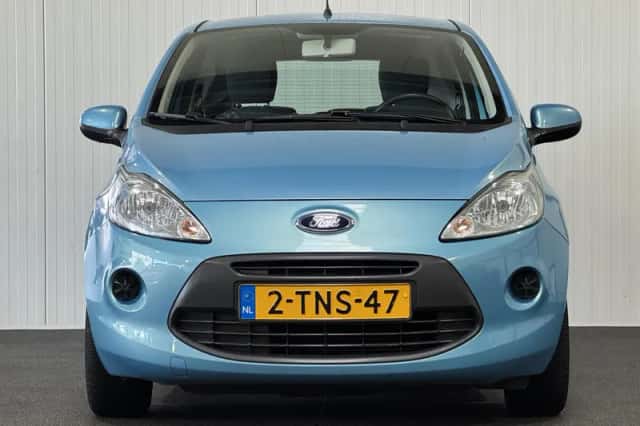 Ford Ka (2014) thumbnail 4