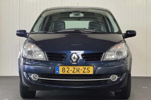 Renault Grand Scénic (2008) thumbnail 4