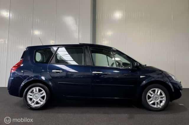 Renault Grand Scénic (2008) thumbnail 5
