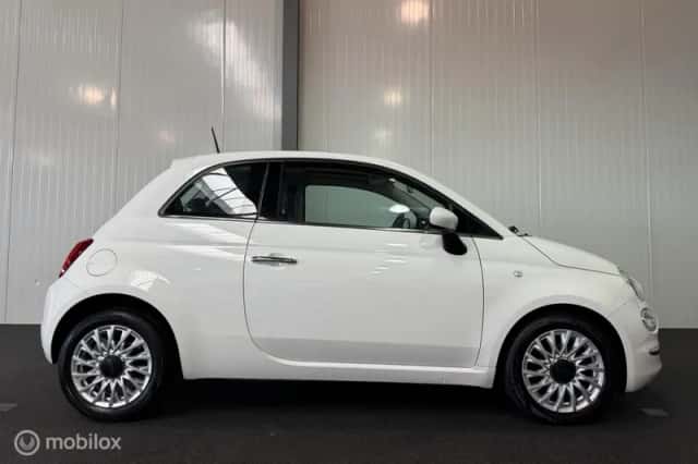 Fiat 500 (2017) thumbnail 5