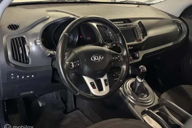 Kia Sportage (2013) thumbnail 6