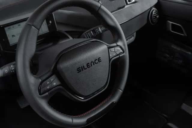 Silence S04 (2025) thumbnail 2