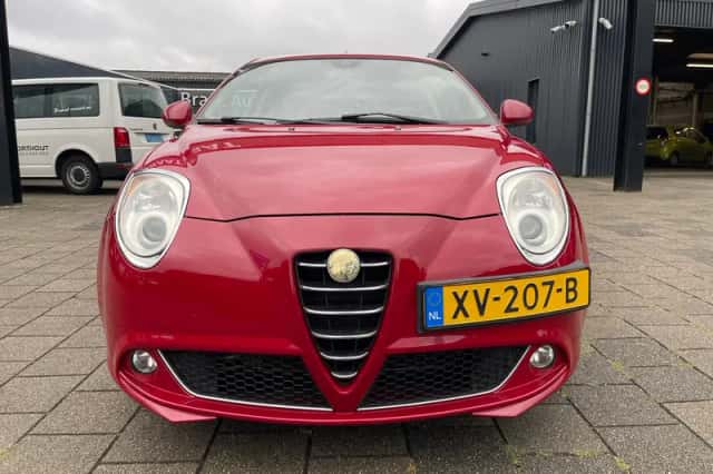 Alfa Romeo MiTo (2009) thumbnail 2