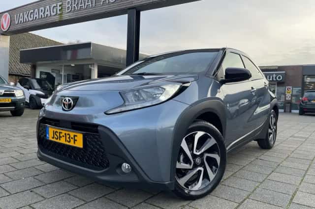 Toyota Aygo X (2025) thumbnail 1