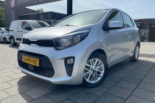 Kia Picanto (2023) thumbnail 1