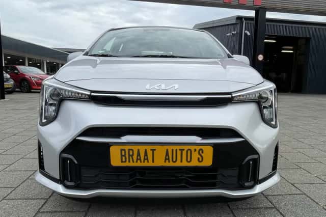 Kia Picanto (2025) thumbnail 2