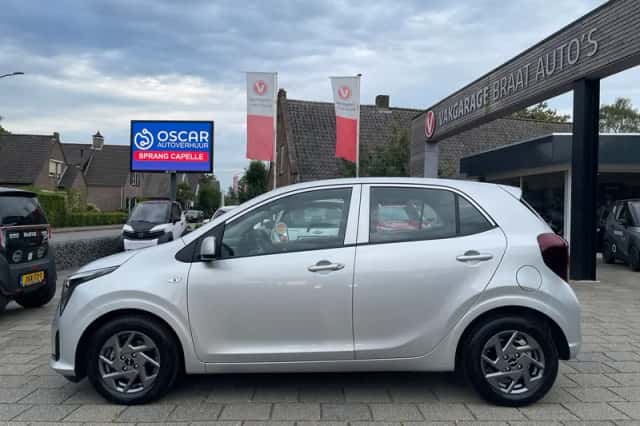 Kia Picanto (2025) thumbnail 3