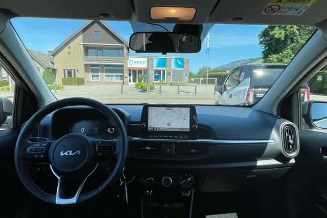 Kia Picanto (2025) thumbnail 6