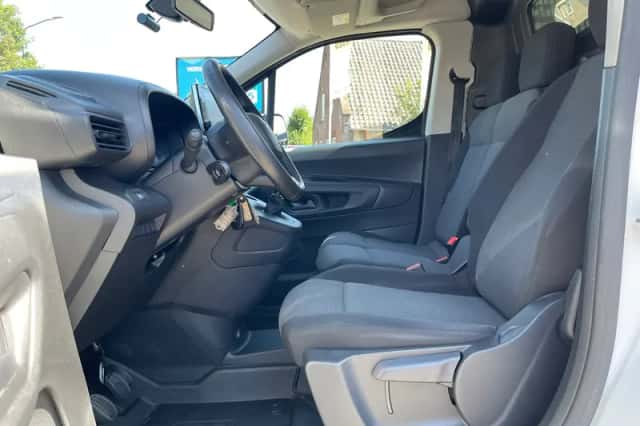 Toyota ProAce City (2022) thumbnail 4