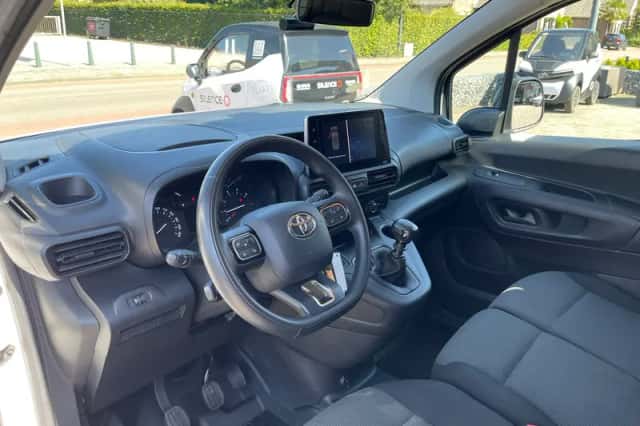 Toyota ProAce City (2022) thumbnail 5