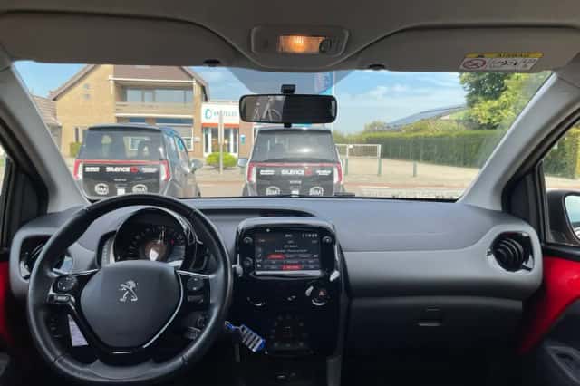 Peugeot 108 (2021) thumbnail 6
