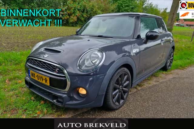 MINI Cooper S (2014) thumbnail 1