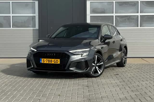 Audi A3 (2022) thumbnail 1