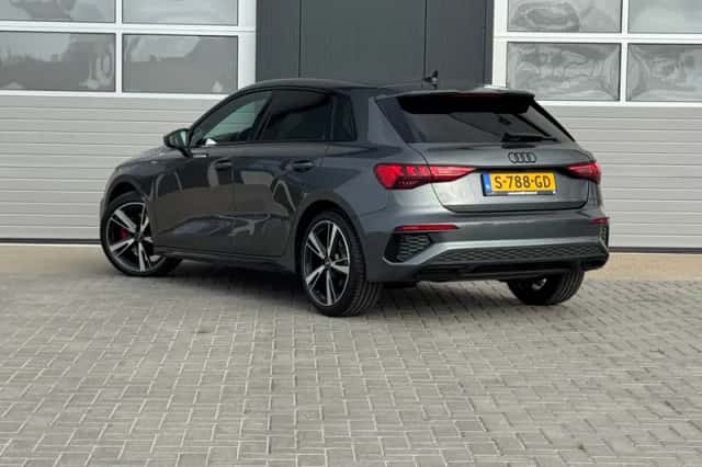 Audi A3 (2022) thumbnail 5