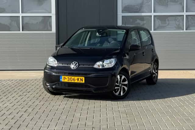 Volkswagen Up! (2021) thumbnail 3