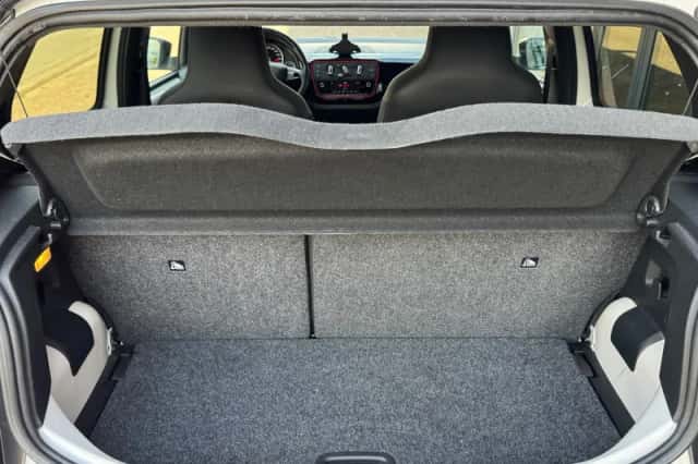 SEAT Mii (2019) thumbnail 6