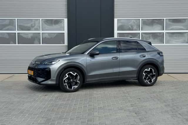 Volkswagen T-Roc (2026) thumbnail 3