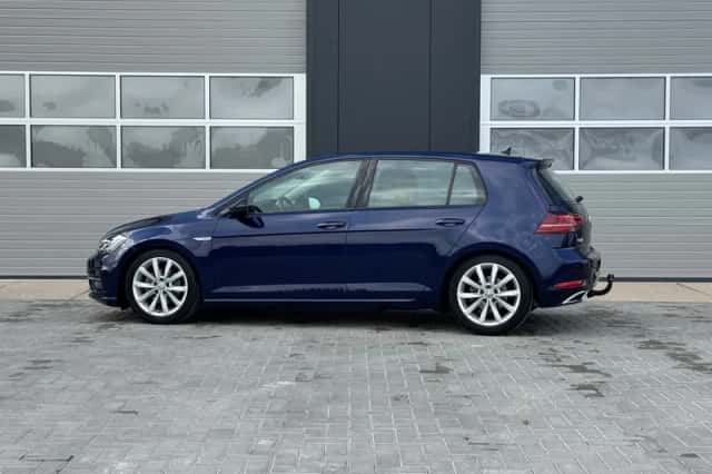 Volkswagen Golf (2018) thumbnail 5