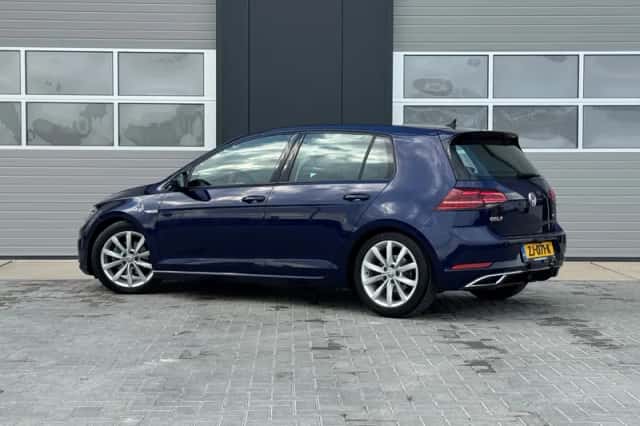 Volkswagen Golf (2018) thumbnail 6