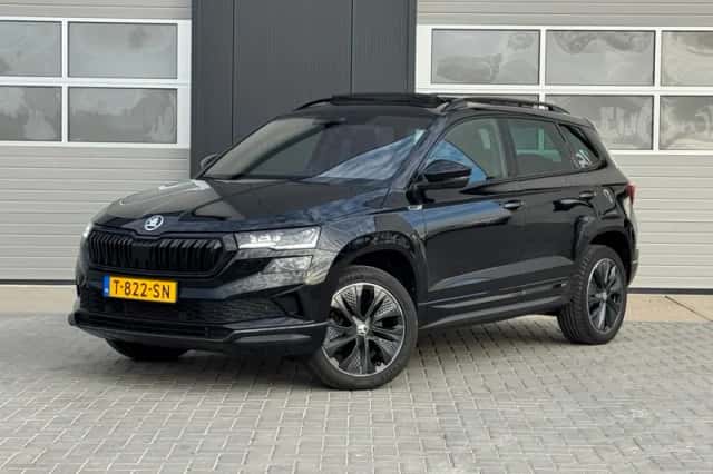 Škoda Karoq (2023) thumbnail 1